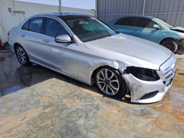 2017 MERCEDES BENZ C 300 55SWF4KBXHU227609