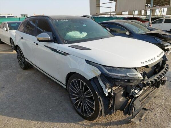 2018 RANG VELAR SALYA2BV5JA739910