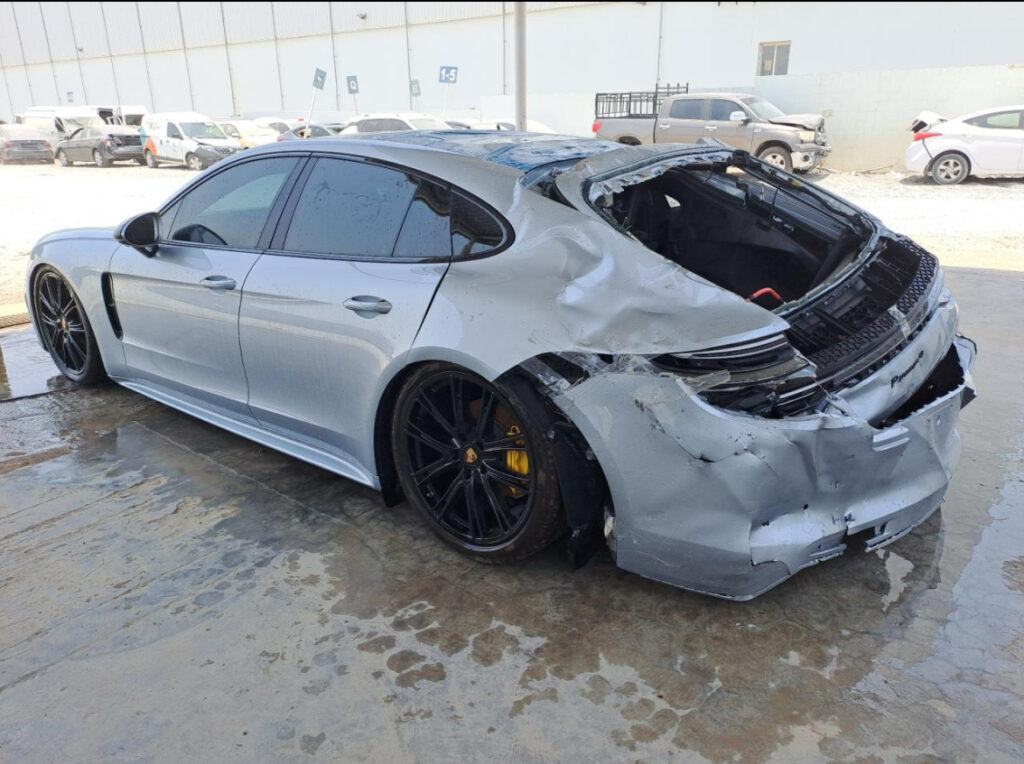 2023 PORSCHE PANAMERA WP0AJ2A76PL102517